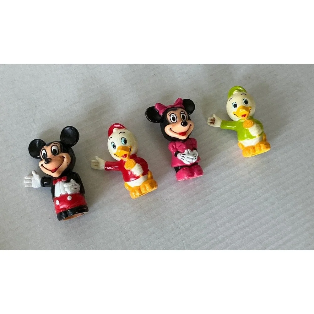 Playmates Vintage Disneyland Play Set Battery Train 31‎ Pieces Mickey Mouse Toy